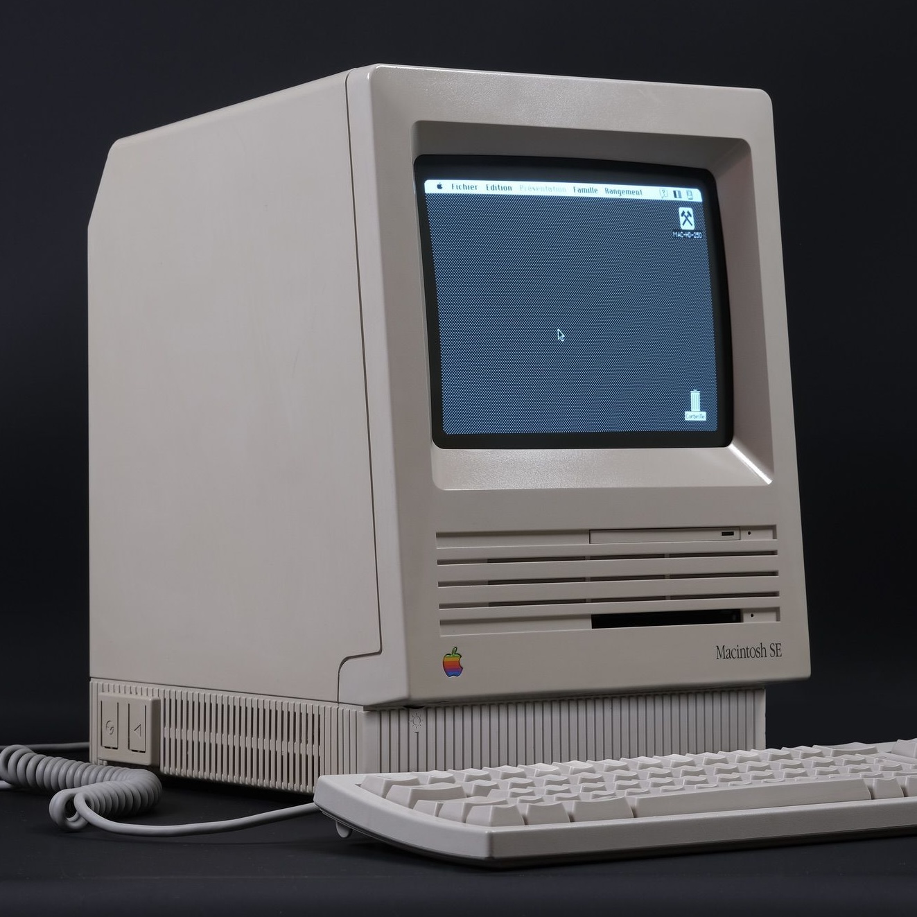 Macデスクトップ Apple Macintosh SE Vintage Apple Macintosh SE Computer - Works! Includes Mouse And